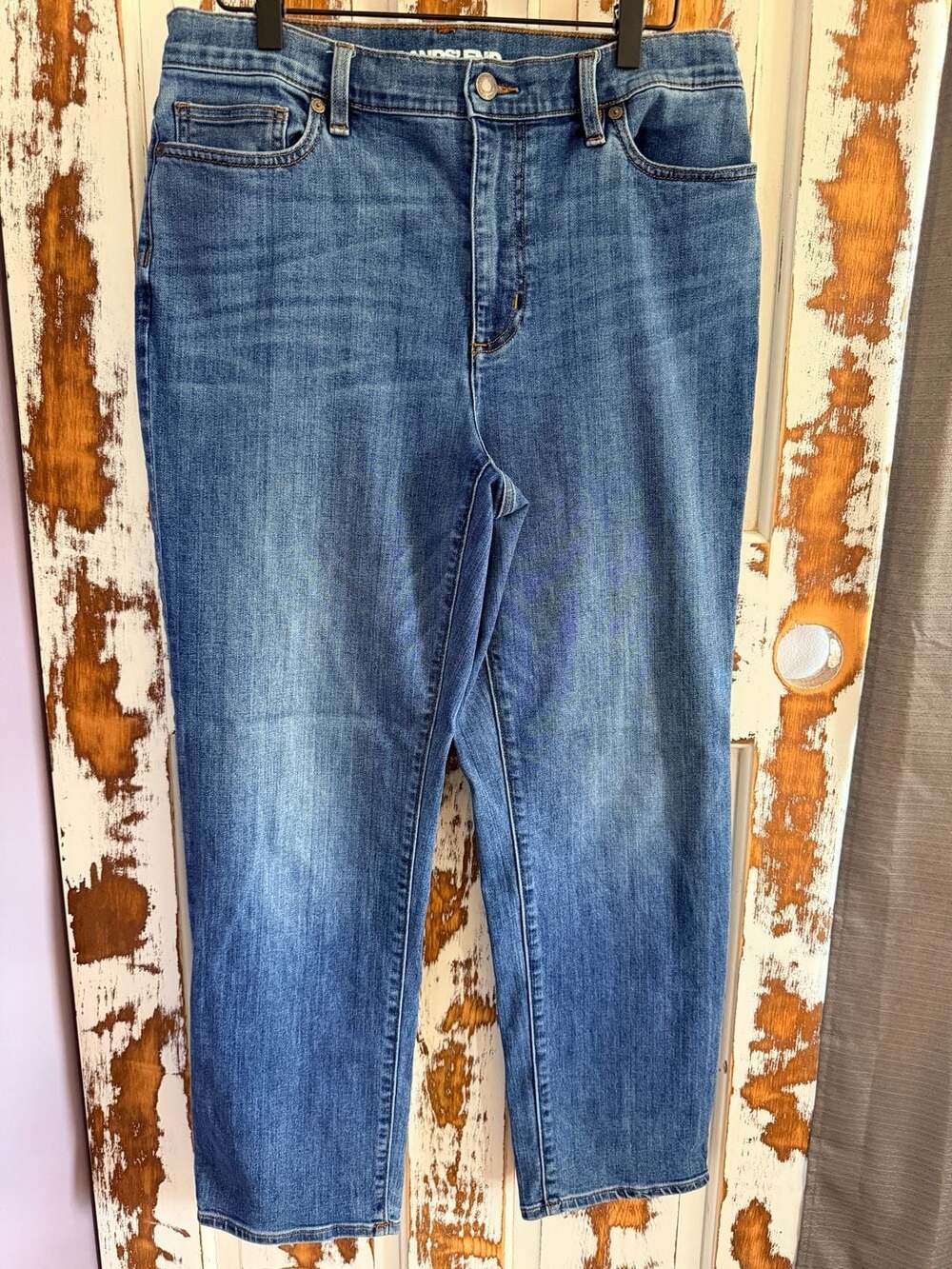 Lands' End Womenβs Straight Leg Mom Jeans Size 12 Medium Wash Minimalist